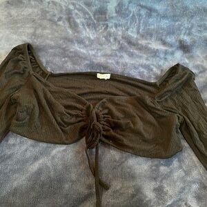 Garage long sleeve crop top